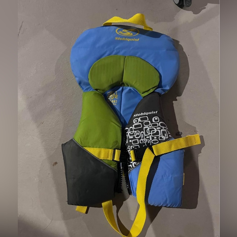 Infant life vest